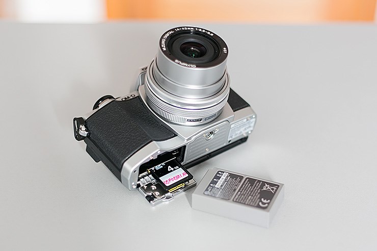 Olympus OM-D E-M10 (26).jpg
